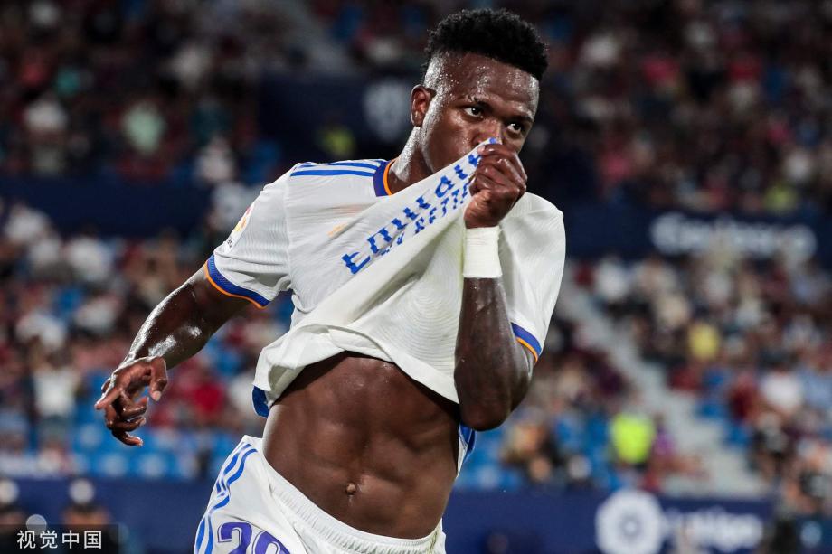 借精准的传 借精准的传