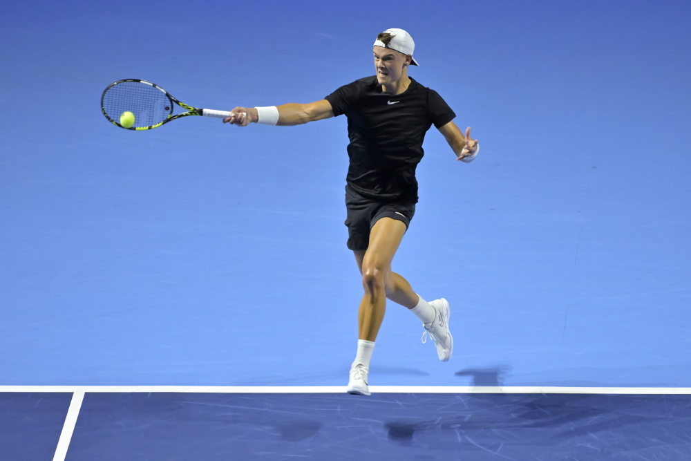 挥获得银牌 挥获得银牌