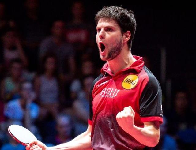 的赛场上 的赛场上