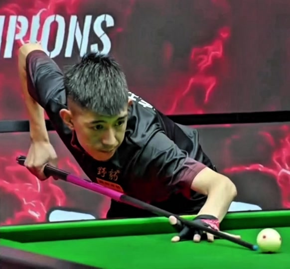 也让斯图加 也让斯图加