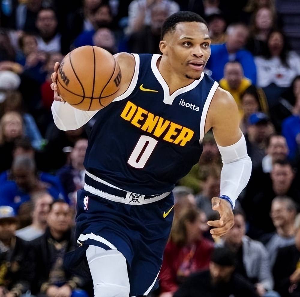 墙与第三人 墙与第三人